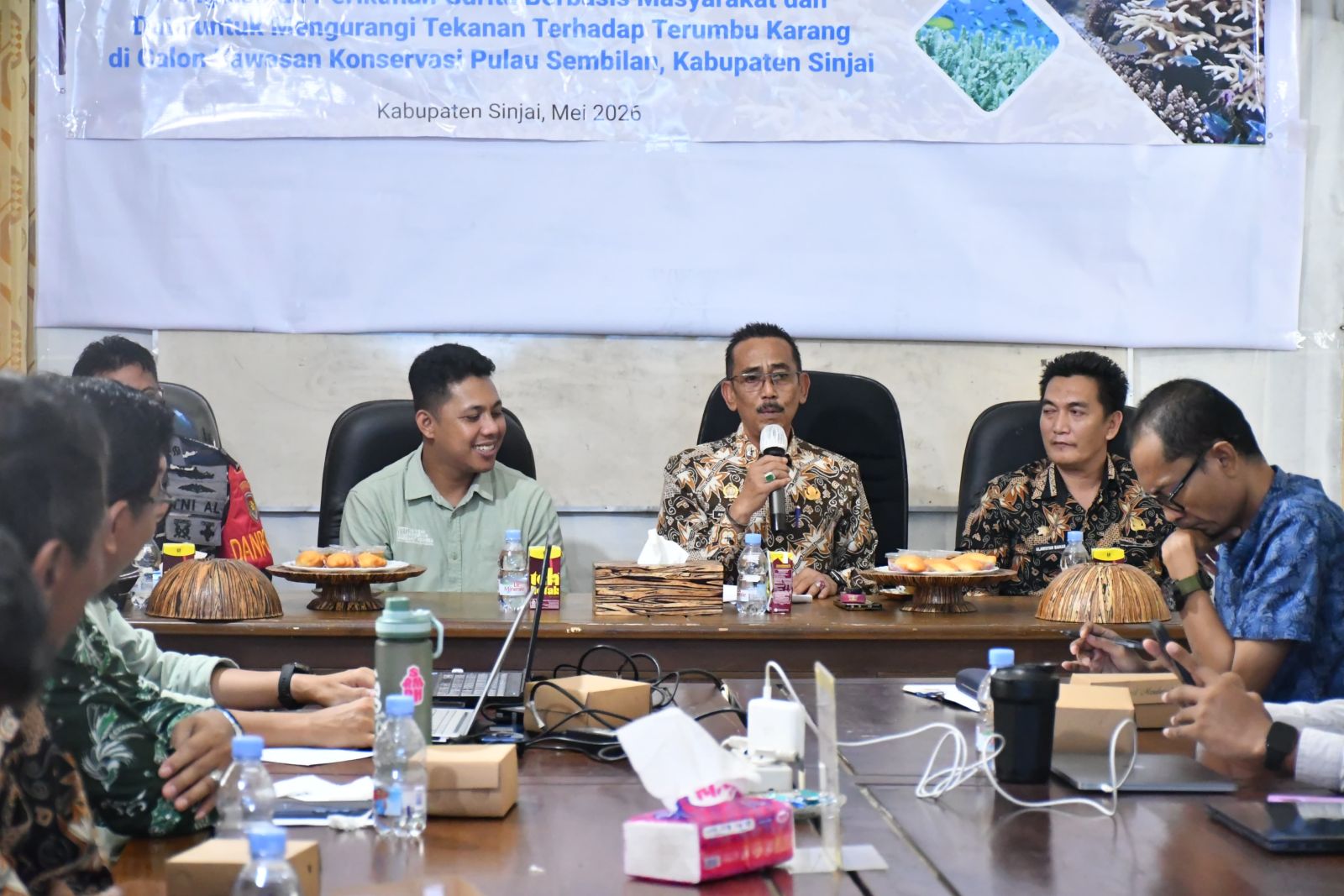 Pemkab Sinjai dan YKL Indonesia Bangun Kolaborasi Pengelolaan Gurita untuk Lindungi Terumbu Karang Pulau Sembilan